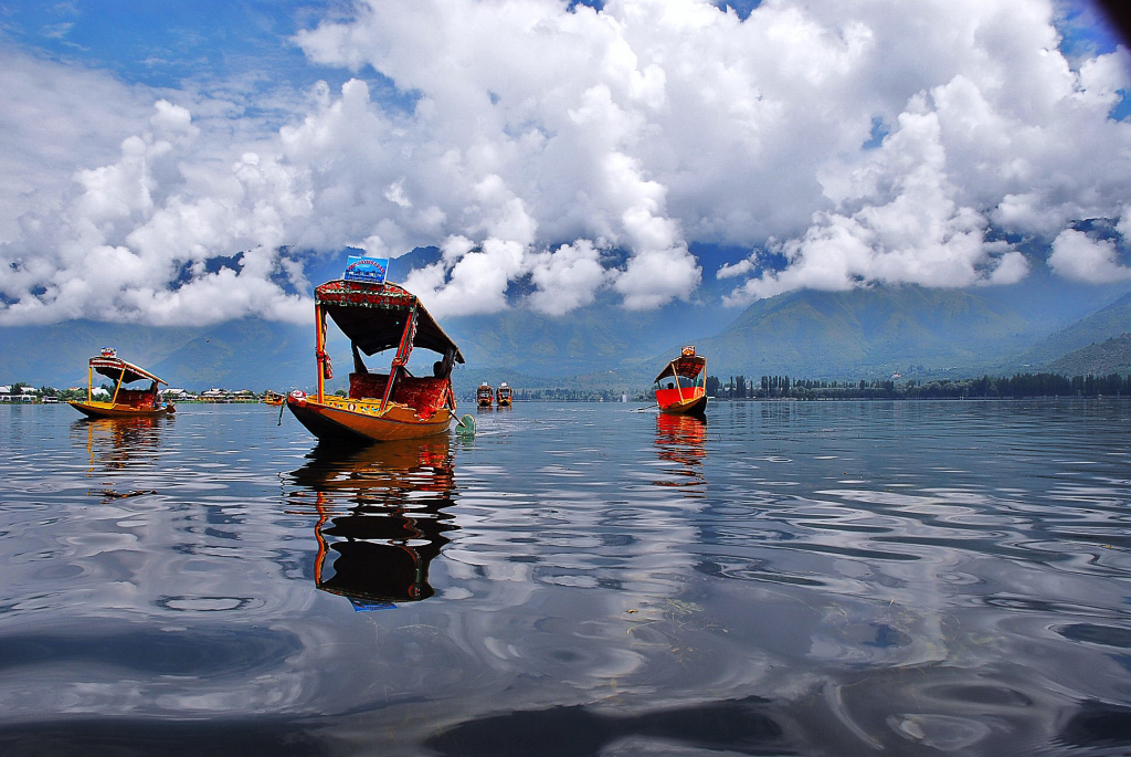 HEAVENLY KASHMIR